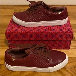 TORY BURCH MARION QUILTED LEATHER LACE UP SNEAKERS